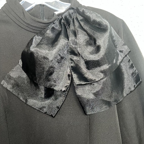 WHY DRESS Black Statement Sz L Sculpture Bow Pleated Bubble Blouse 3/4 Back Zip - Picture 6 of 11